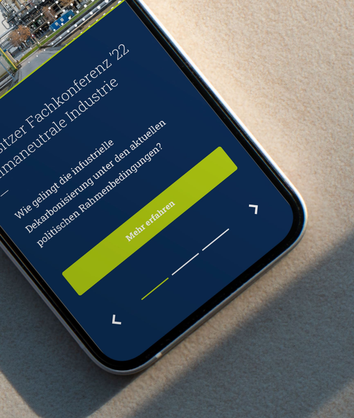 Nahaufnahme eines Iphone, das die Startseite des CDI zeigt